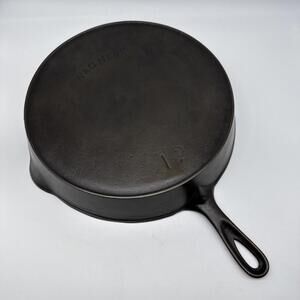"Wagner" #12 Erie Cast Iron Skillet Vintage Great Condition
